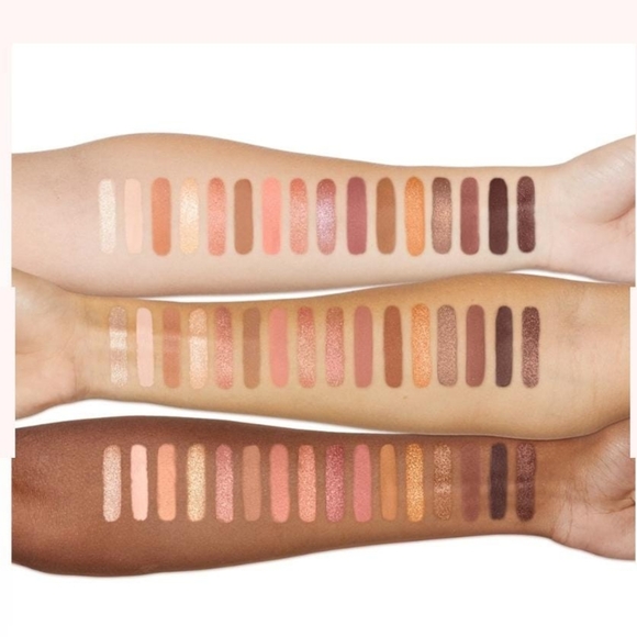 The Natural Nudes - complexion inspired eye shadow palette - Picture 6 of 7